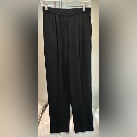 St. John Collection by Marie Gray Black Knit Wide Leg - Picture 5 of 8